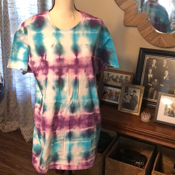Fruit of the Loom Tops - Hand made tie dyed tee shirt